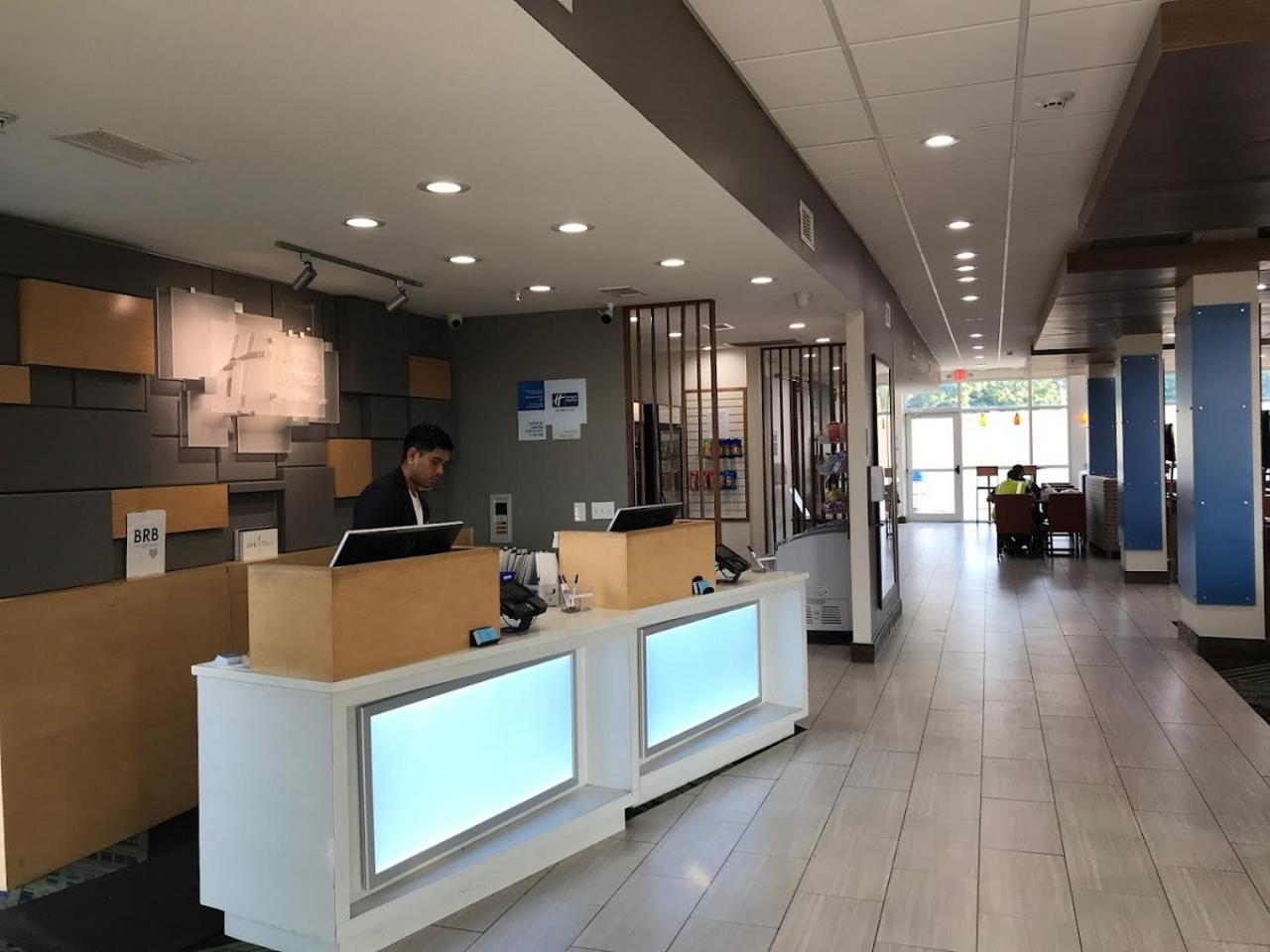 Holiday Inn Express & Suites - Bensenville - O'Hare By Ihg Luaran gambar