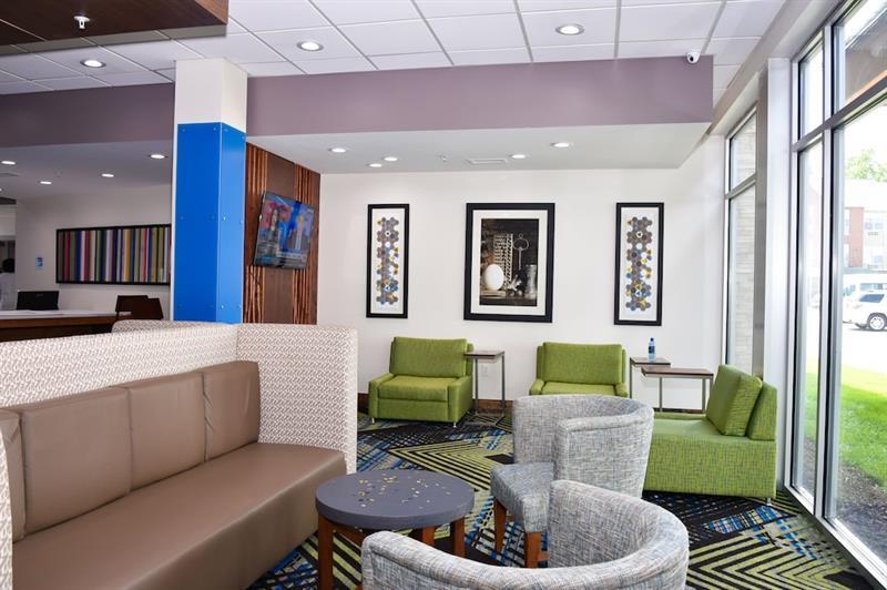 Holiday Inn Express & Suites - Bensenville - O'Hare By Ihg Luaran gambar